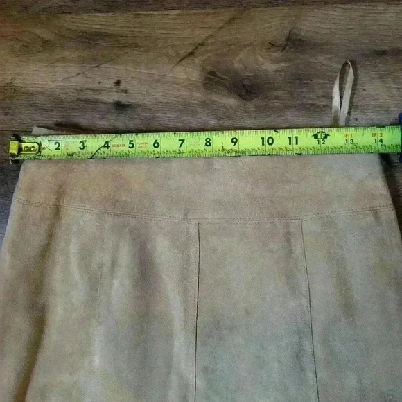 Valerie Stevens 100% Leather Maxi Flare Camel Skirt Size 8 - Picture 3 of 8